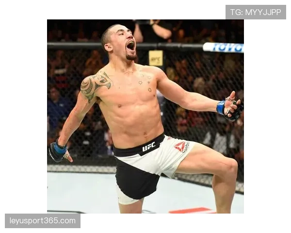 UFC格斗之夜：罗布·惠特克分歧判定险胜坎农尼尔，赢得关键一战